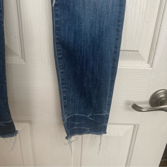 MOTHER Jean Looker Ankle Fray Size 26 Naughty Intentions 26x27.25 blue distress - Picture 12 of 16